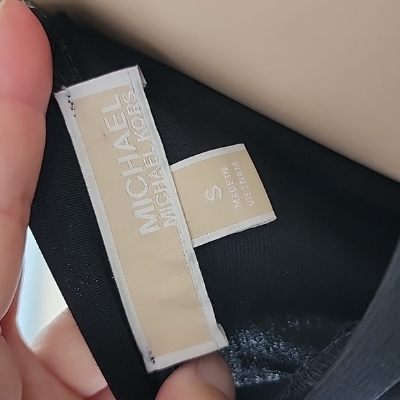 New Michael Kors top - Picture 7 of 7